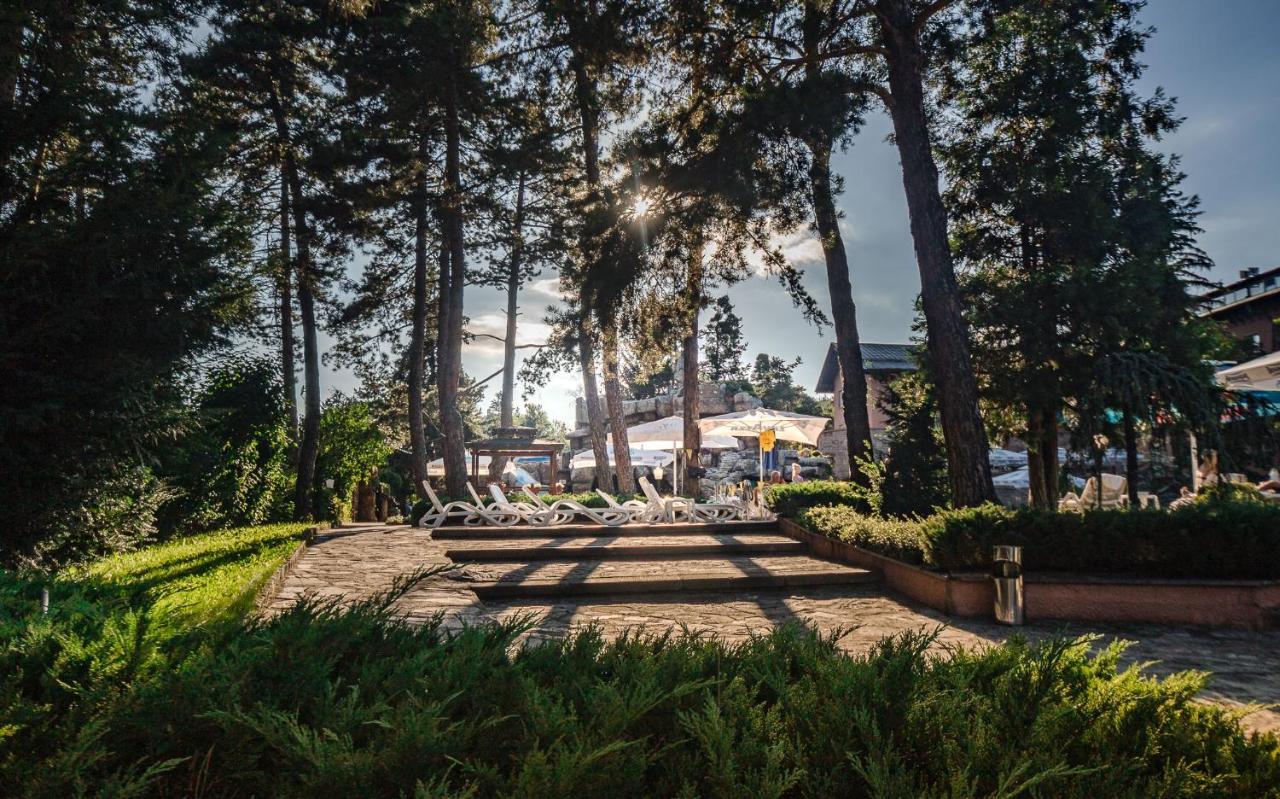 Spa Hotel Dvoretsa Velingrad Eksteriør billede The park